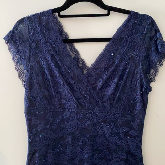 Marina Navy Layer/Sequence Form Fitting Dress - sz 10 - Picture 2 of 5